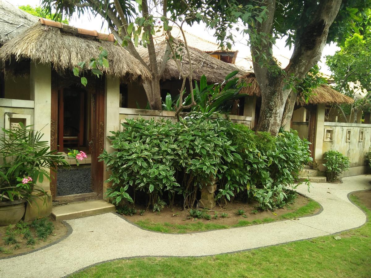 The Sari Beach Legian Eksteriør billede