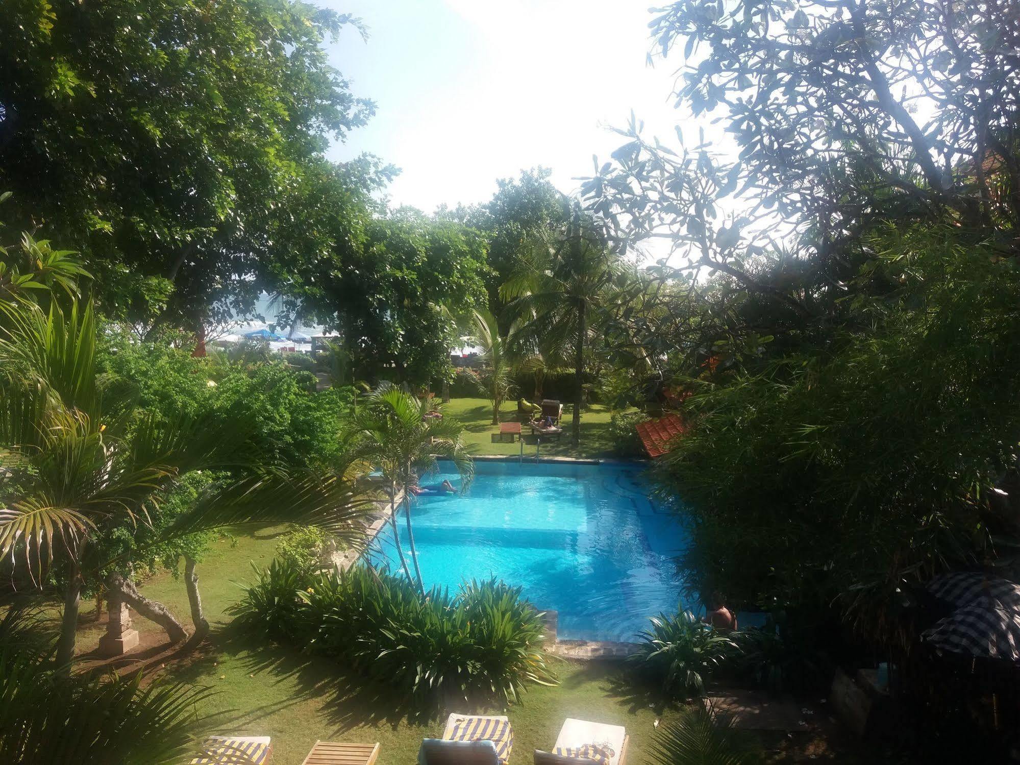 The Sari Beach Legian Eksteriør billede