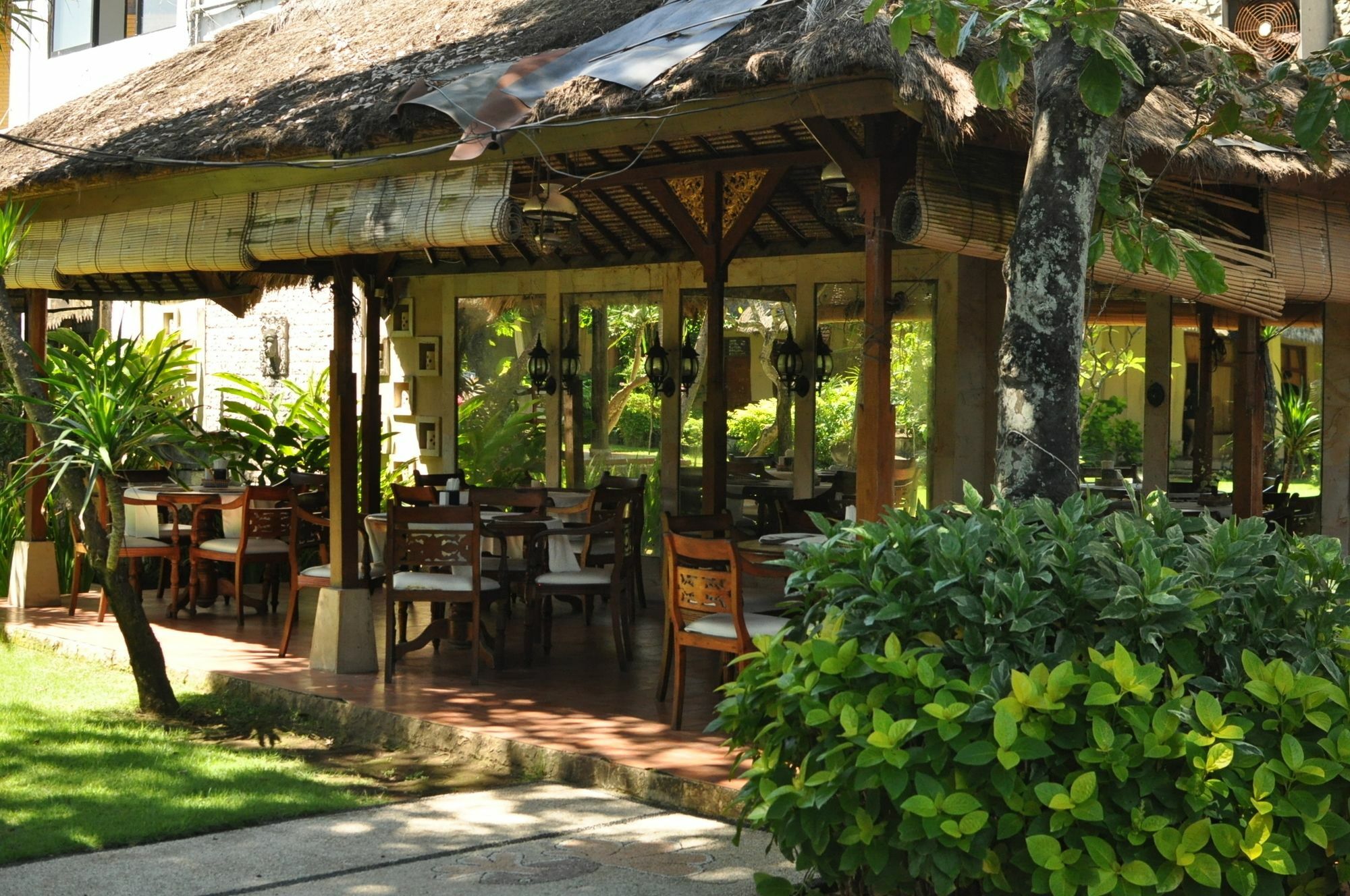 The Sari Beach Legian Eksteriør billede