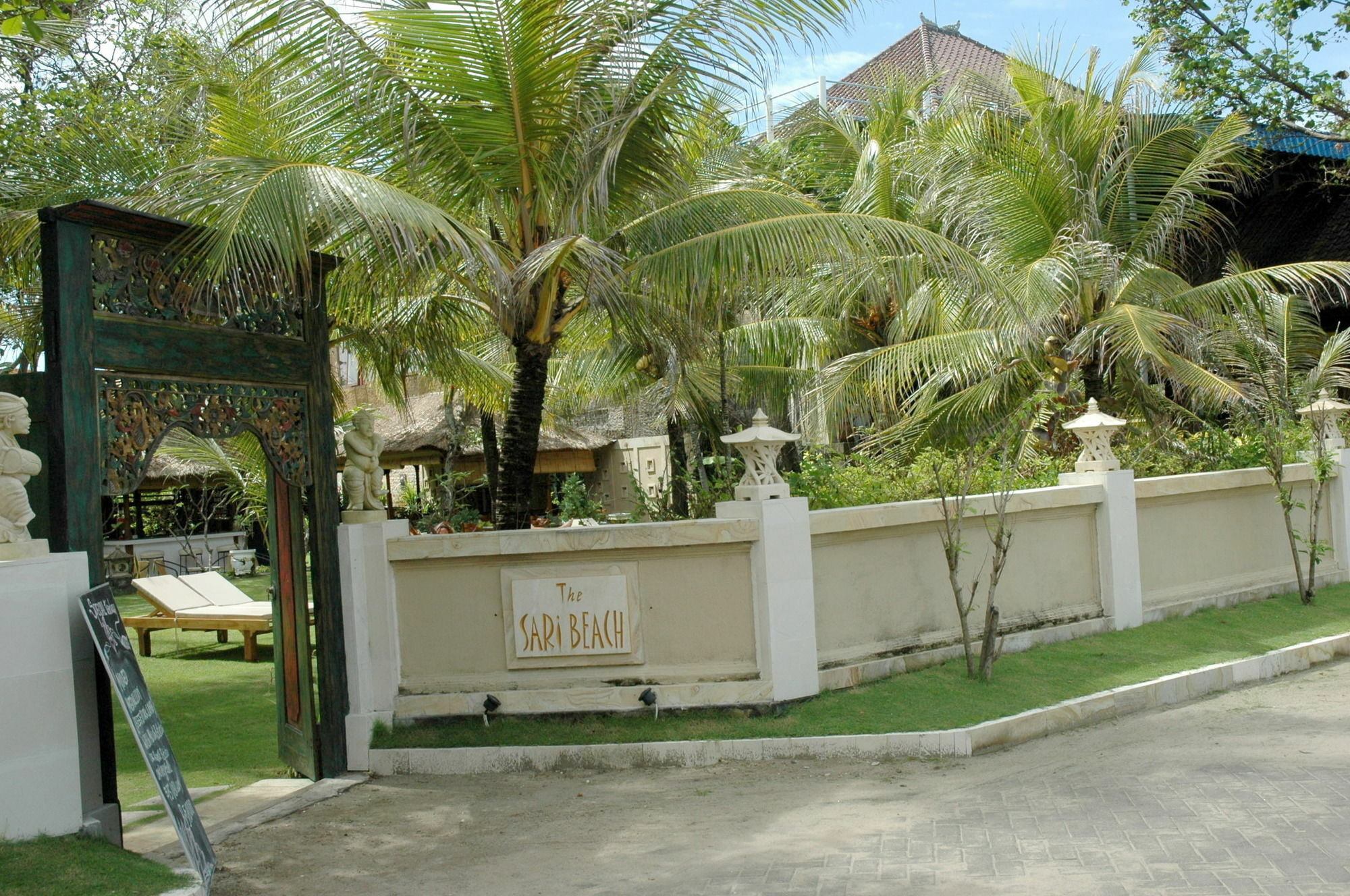 The Sari Beach Legian Eksteriør billede